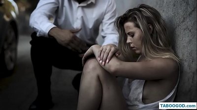 Cerita keriting: gadis remaja tunawisma